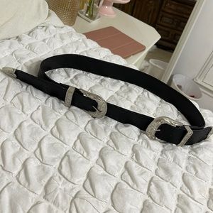 DOUBLE BUCKLE BELT